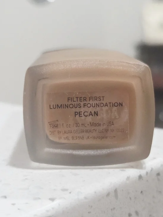 Laura Geller Filter First Luminous Foundation - Pecan - Picture 2 of 2